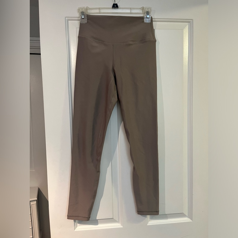 Abercrombie & Fitch YPB High-Waisted Taupe Leggings